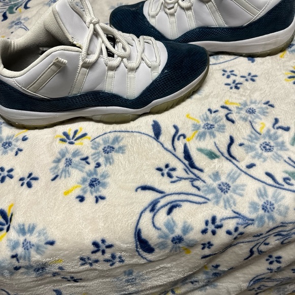 Jordan retro 11 low size 14 blue snakeskin used no box authentic - Picture 7 of 8